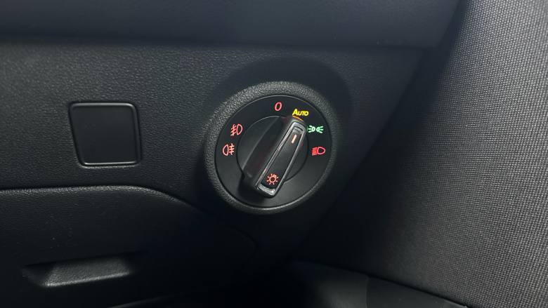 SEAT Leon 1.5 TSI EVO FR [EZ] 5dr Petrol Hatchback